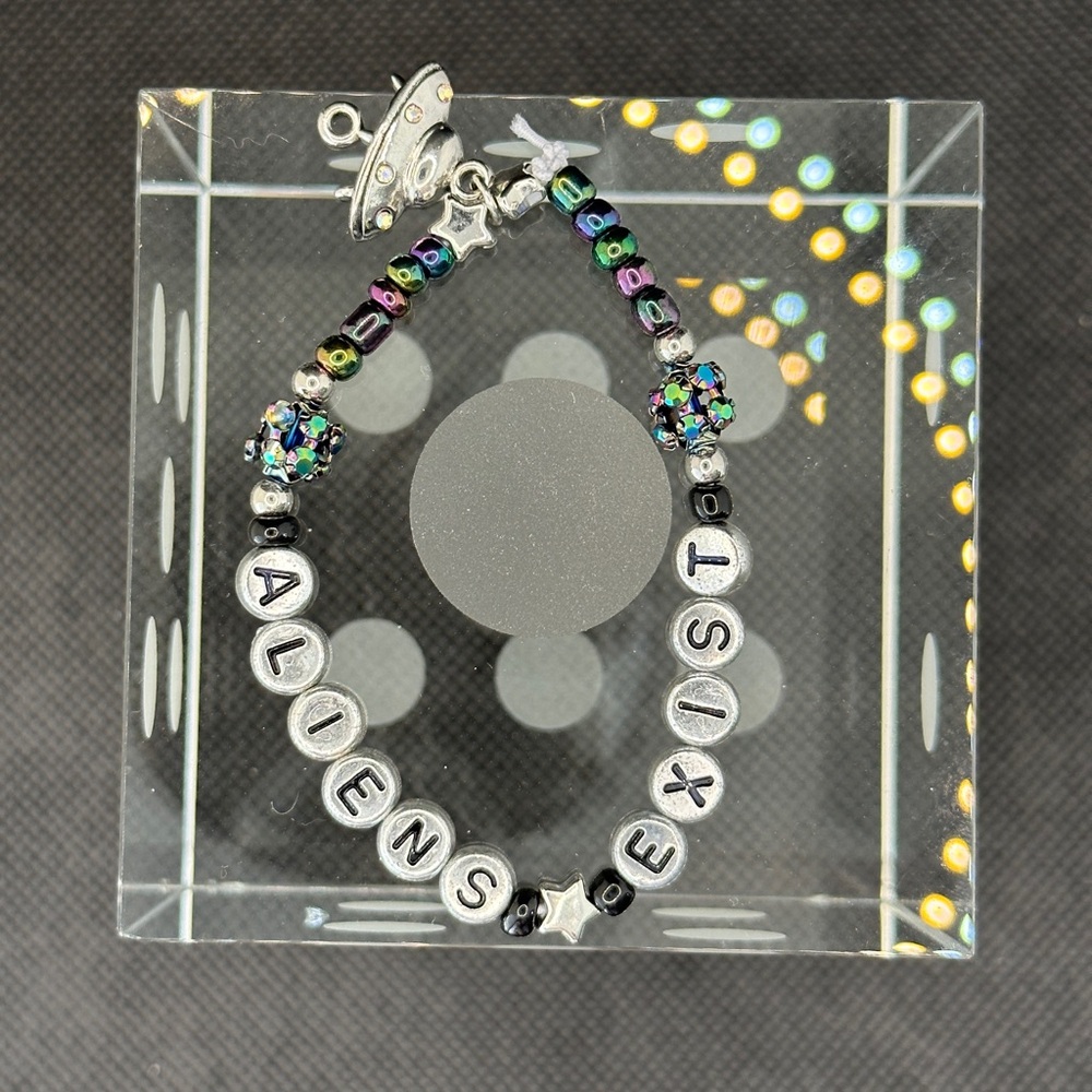 Blink-182 Friendship Bracelet